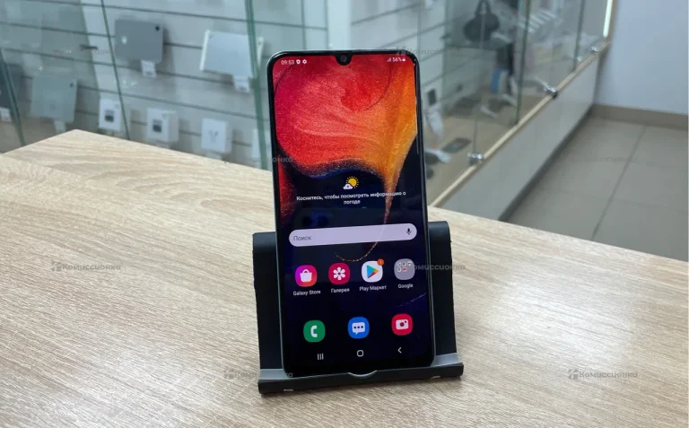 Samsung Galaxy A50 4/64 ГБ