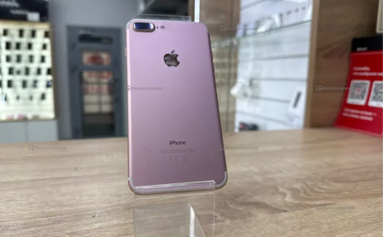 Apple iPhone 7 Plus 3/128 ГБ