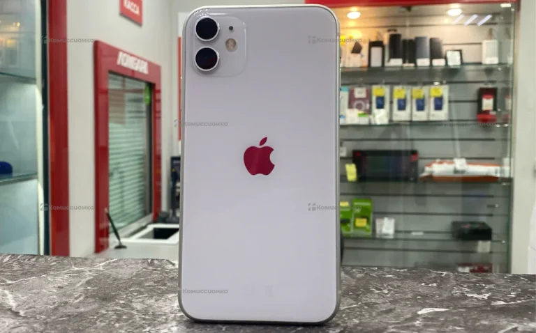 Apple iPhone 11 4/128 ГБ