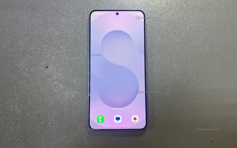 Samsung Galaxy S25 12/256 ГБ