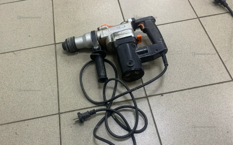 Перфоратор Энергомаш ПЕ-25650