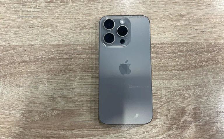Apple iPhone 15 Pro 8/128 ГБ