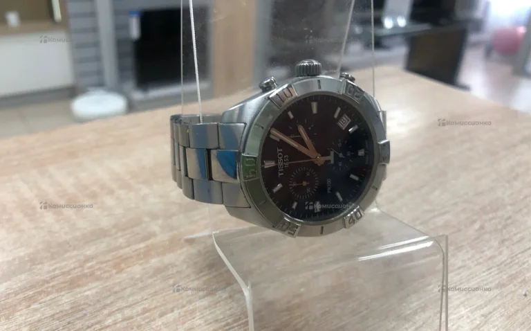 Часы  TISSOT 1853