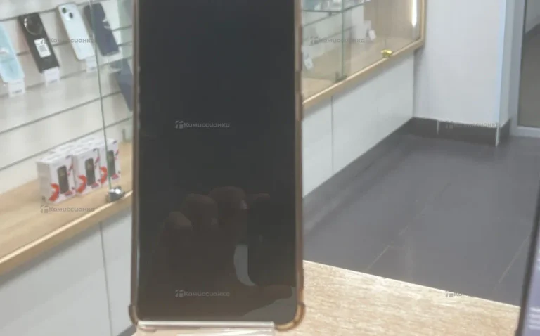 Samsung S21 plus 8/128