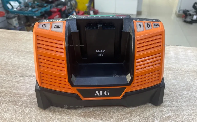 Зарядка AEG BL1418