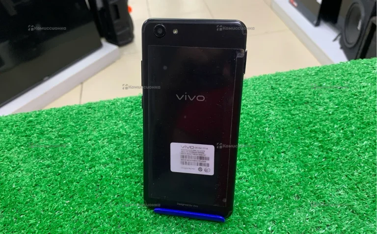 Vivo Y70t 6/128 ГБ