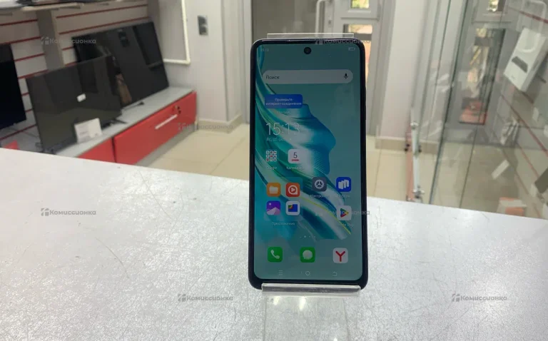 Tecno Spark 20 8/128 гб