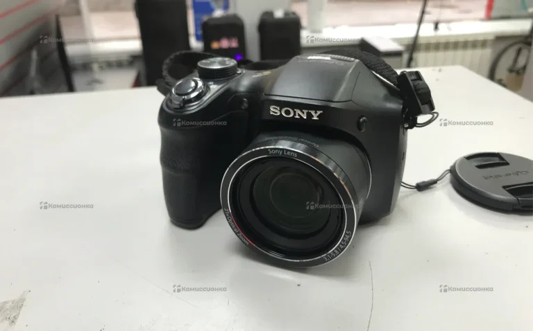 Фотоаппарат  Sony DSC-H100
