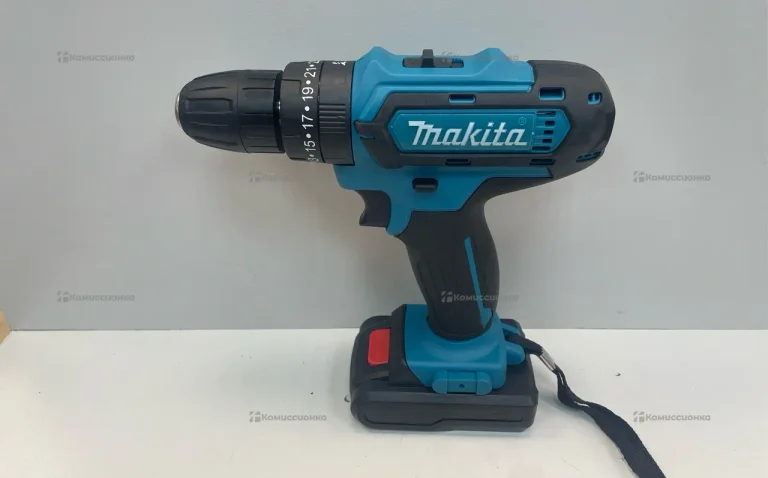 Шуруповерт Makita 48V.