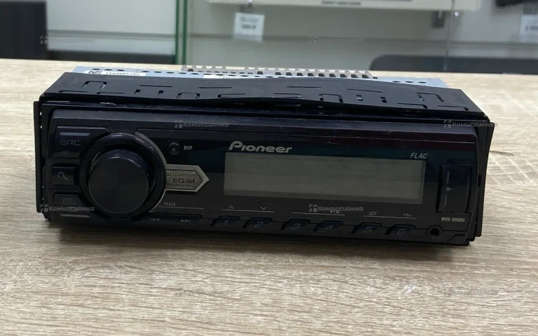 Автомагнитола  pioneer