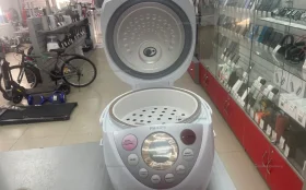 Купить Мультиварка Philips HD3039/00 б/у , в Самара Цена:890рублей