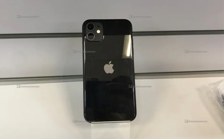 Apple iPhone 11 4/128 ГБ