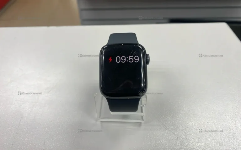 Часы Apple Watch SE 40mm
