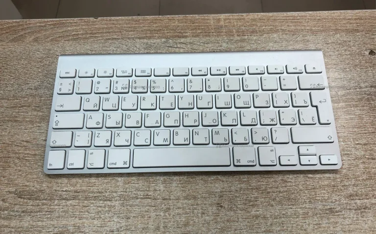 Клавиатура Apple keyboard