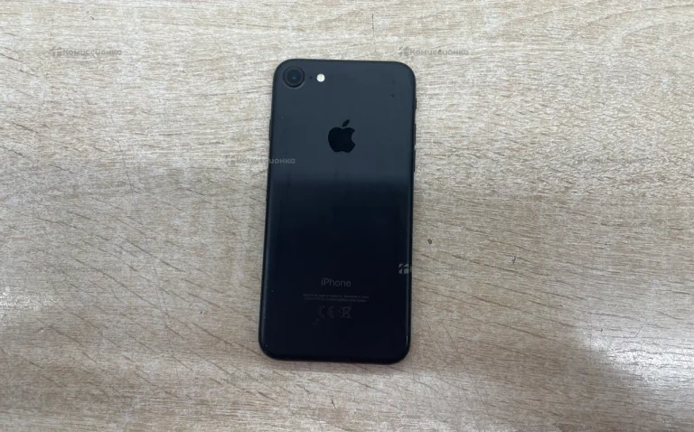 Apple iPhone 7 2/32 ГБ