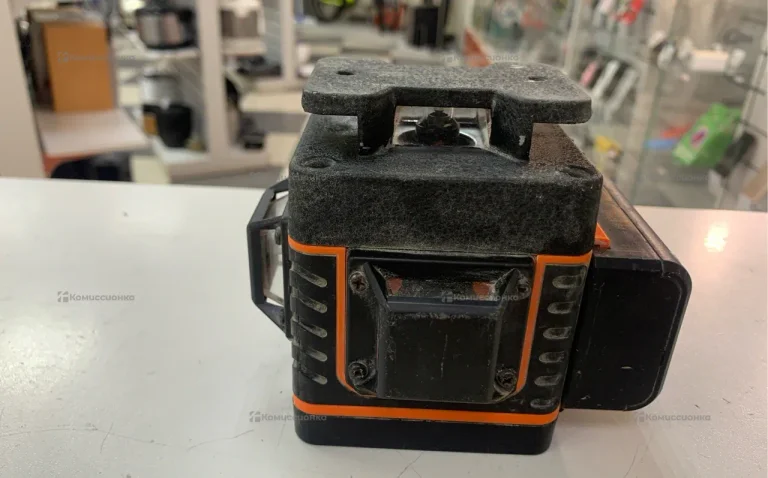 Лазерный уровень Hilda 3D laser level