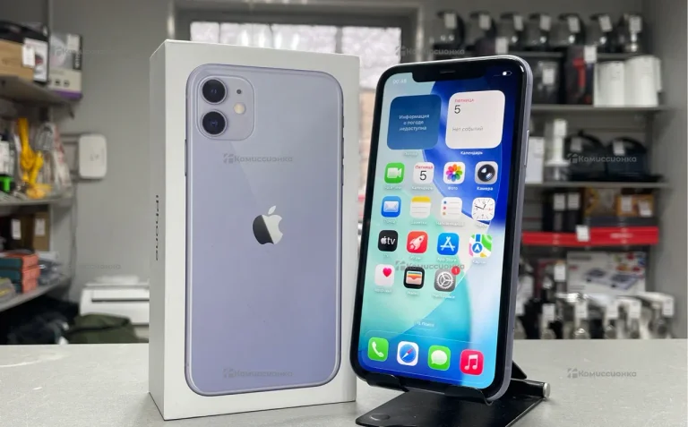 Apple iPhone 11 4/128 ГБ