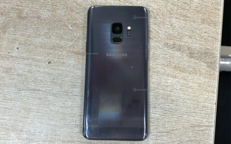 Samsung Galaxy S9+ 4/64 ГБ