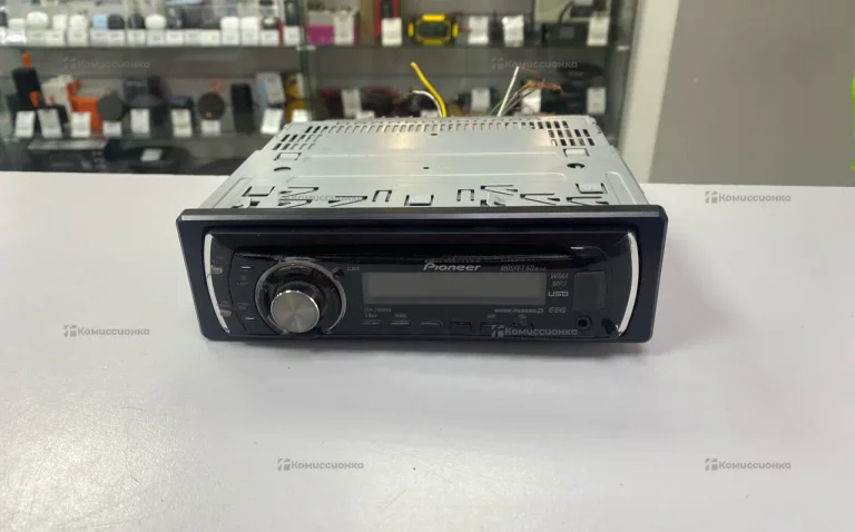 Автомагнитола  Pioneer DEH-2150UBG