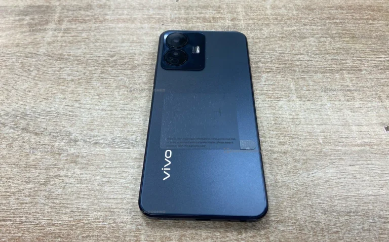 Vivo реплика Y77e 5G 12/256 ГБ
