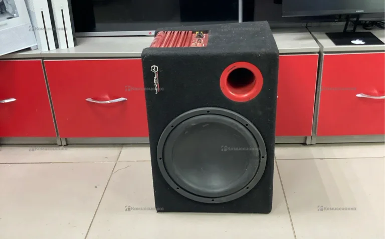 Сабвуфер URAL BLACK HURRICANE