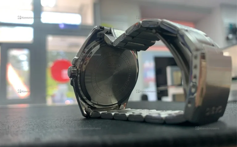 Часы  Casio water 50M
