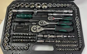 Купить Набор инструментов АВТОБРАТ 219 предметов б/у , в Набережные Челны Цена:3600рублей