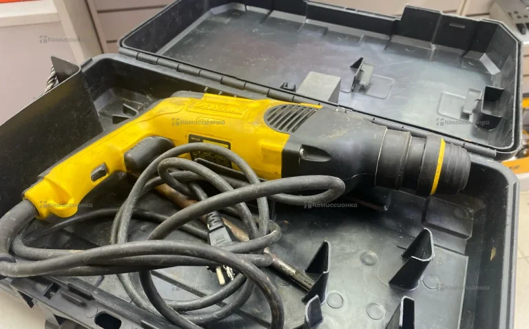 Перфоратор DeWalt D25113-Qs