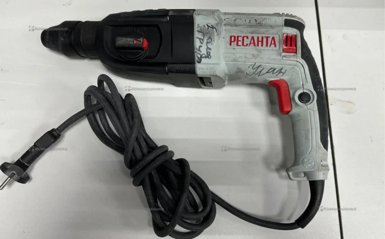 Перфоратор Ресанта П-32-1000К