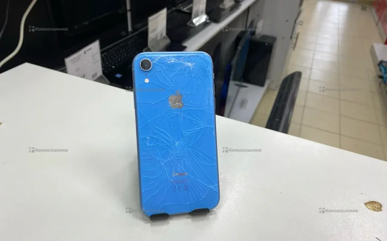 Apple iPhone XR 64GB..