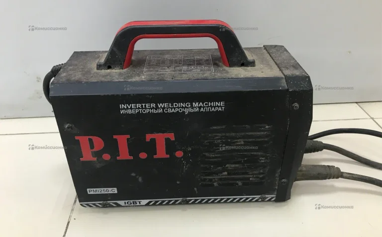 Инверторный сварочный аппарат P.I.T. PMI250-C