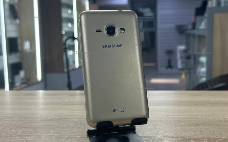 Samsung Galaxy J1 2016 8gb