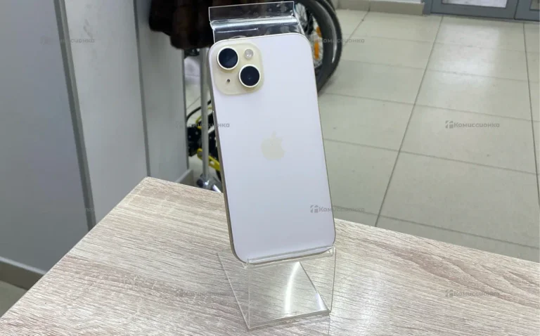 Apple iPhone 15 6/128 ГБ