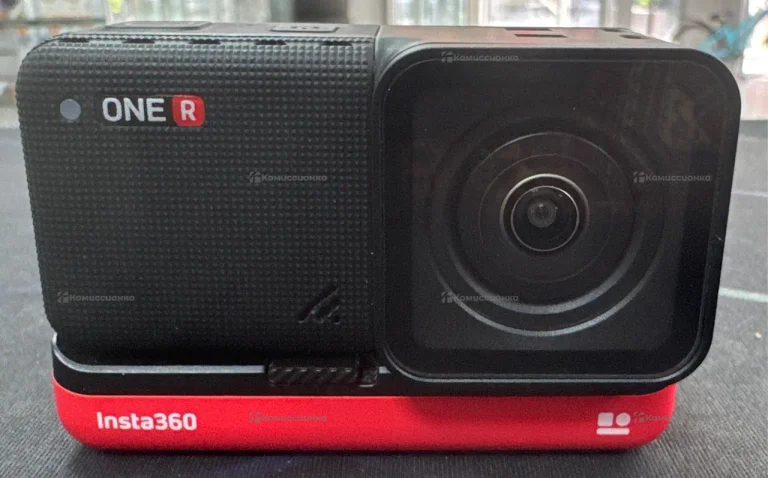 Экшен камера Insta 360 one R