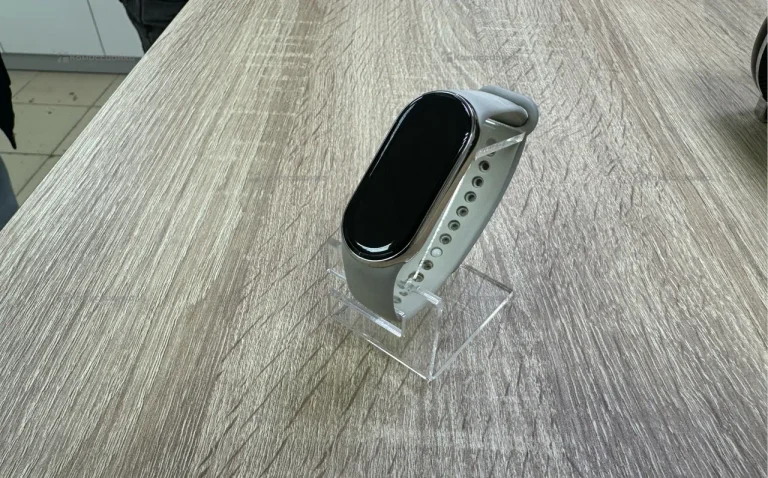 Часы Xiaomi Smart Band 8