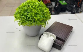 Купить Наушники AirPods 2 б/у , в Тюмень Цена:1990рублей