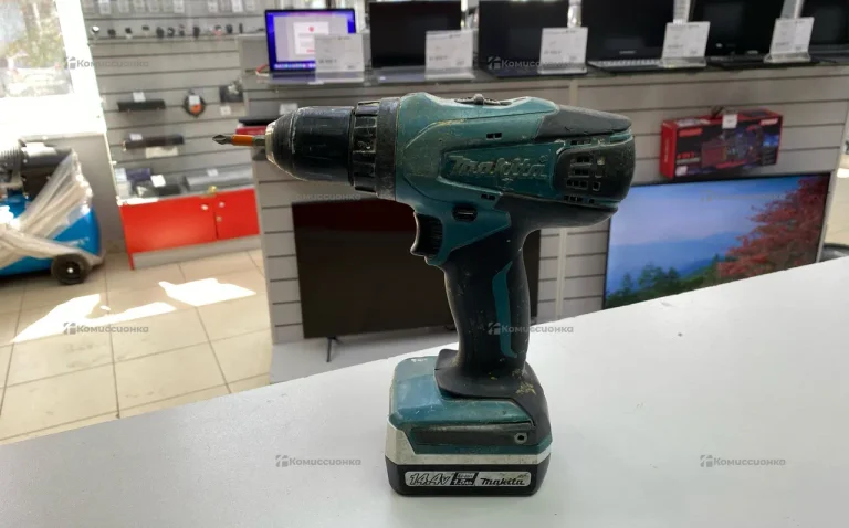 дрель шуруповерт Makita DF347D