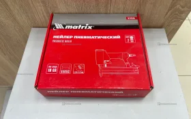 Пневматический нейлер-степлер с регулировкой глуби