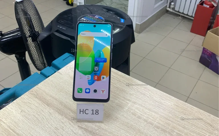 Tecno Spark 20C 4/128 ГБ