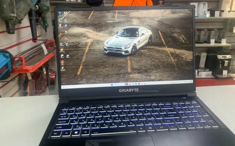Ноутбук  gigabyte  ac211ngw