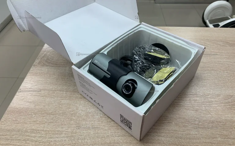 Видеорегистратор BlackView X200Dual