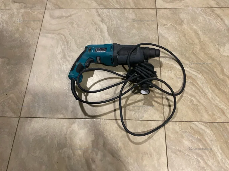Makita-nr70 перфоратор
