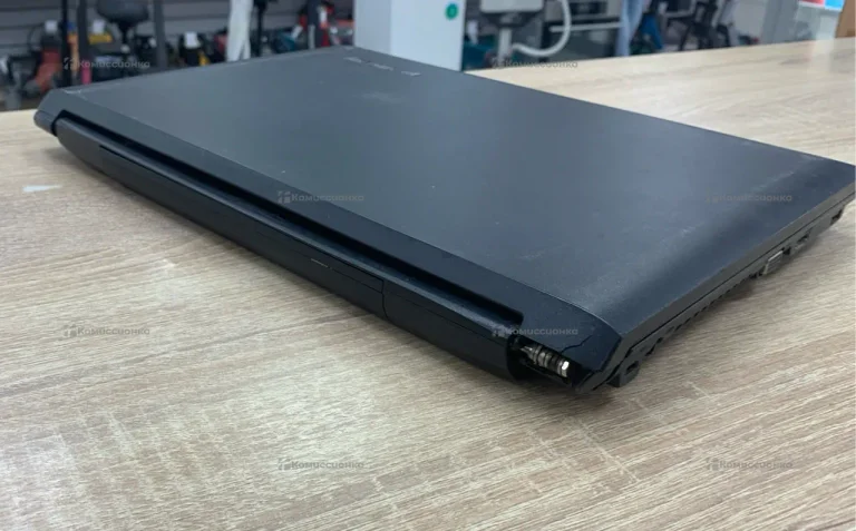 Ноутбук  Lenovo