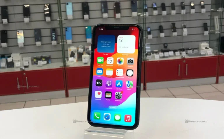 Apple iPhone 11 4/64 ГБ
