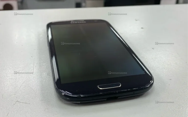 Samsung Galaxy S III GT-I9300 1/8 ГБ
