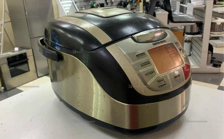 Мультиварка Redmond RMC-M4502