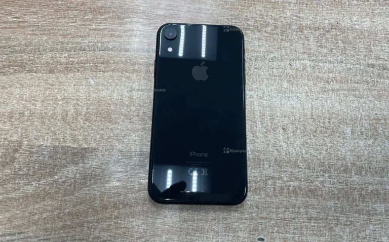 телефон Apple iphone xr 128Gb