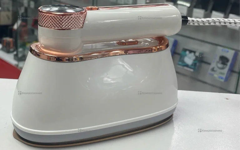 Отпариватель для одежды