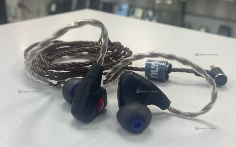 Наушники  Dunu Titan S