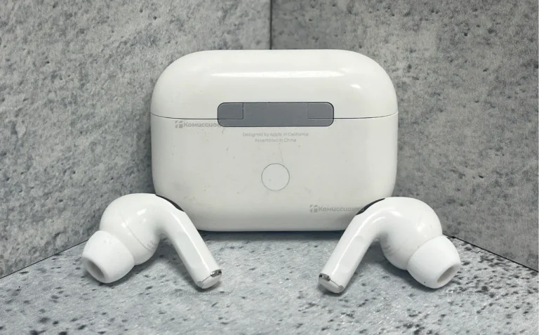 Наушники AirPods Pro 2 Lightning